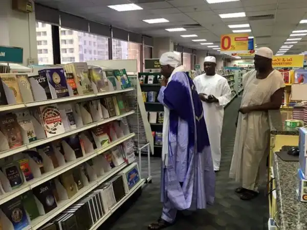 Emir Of Kano, Sanusi, Spotted In A Bookshop In Jeddah, Saudi Arabia [See Photos]